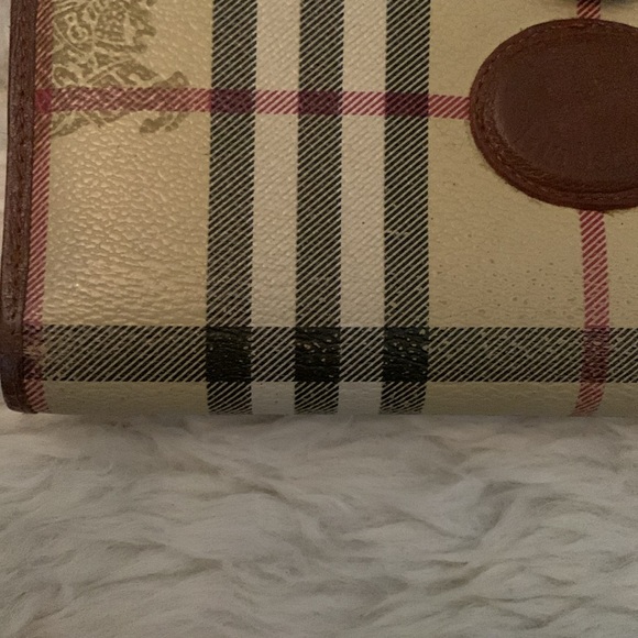 Burberry Wallet - Picture 6 of 6